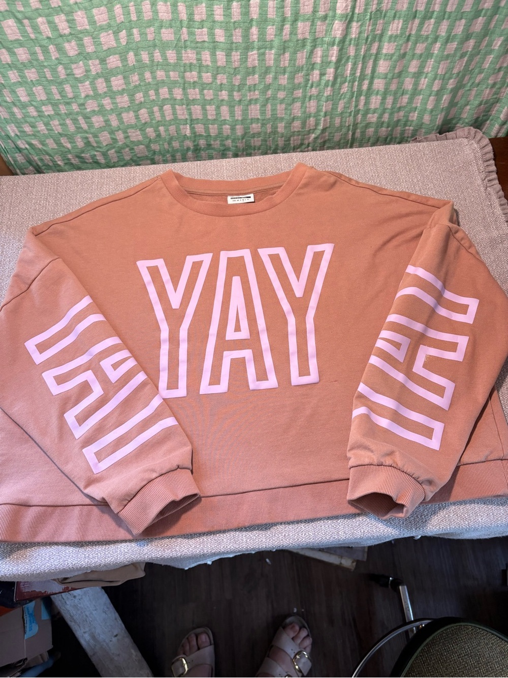 Noisy May Crewneck Top in light caramel brown. Pink font Ladies med.